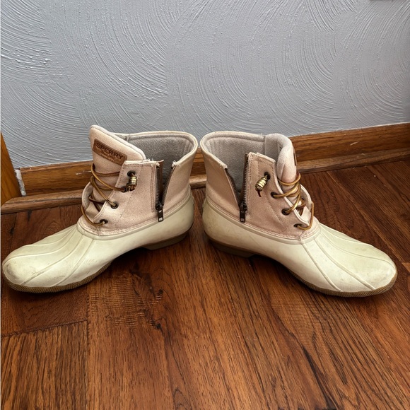 Sperry Duck Boots Waterproof Shimmer Pink and Cream - Picture 4 of 13